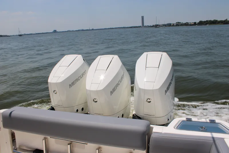 Slide: The Image of Boston Whaler 350 Realm 2026 - 61