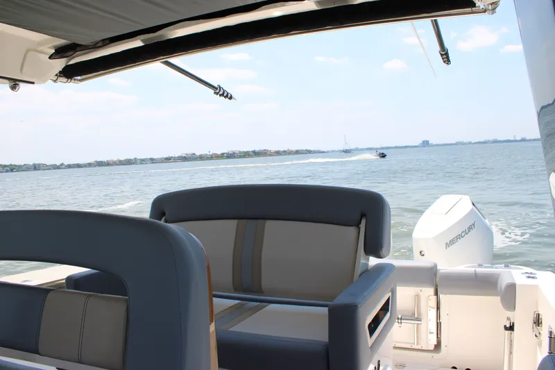Slide: The Image of Boston Whaler 350 Realm 2026 - 73
