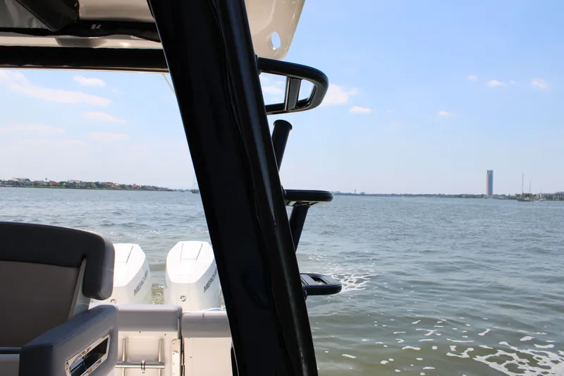 Slide: The Image of Boston Whaler 350 Realm 2026 - 69