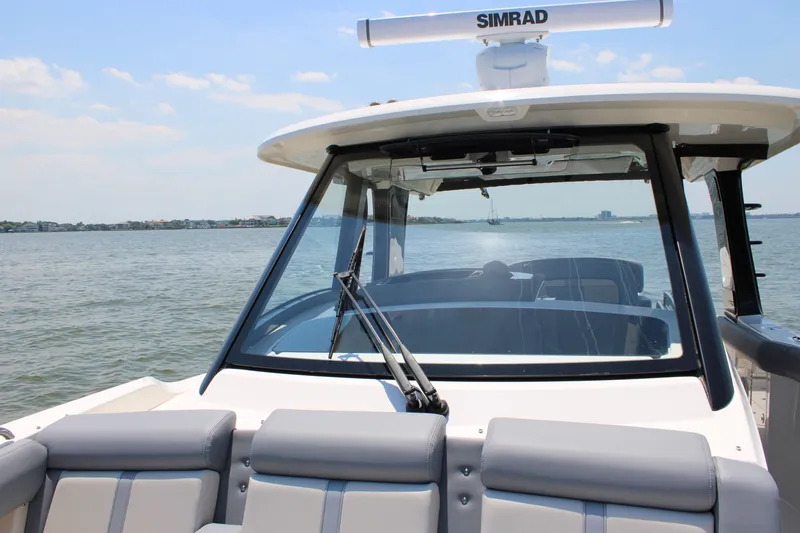 Slide: The Image of Boston Whaler 350 Realm 2026 - 81