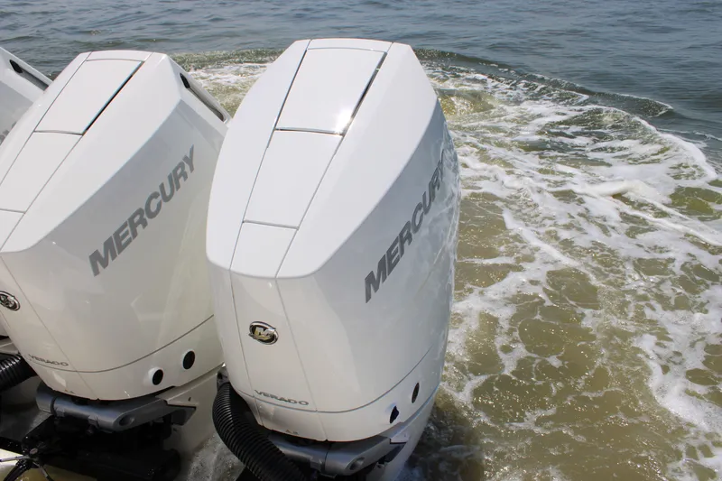Slide: The Image of Boston Whaler 350 Realm 2026 - 67