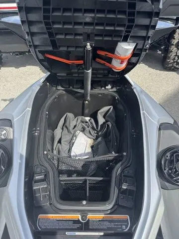 Slide: The Image of Sea-Doo GTX™ Limited 300 White Pearl Premium 2024 - 15