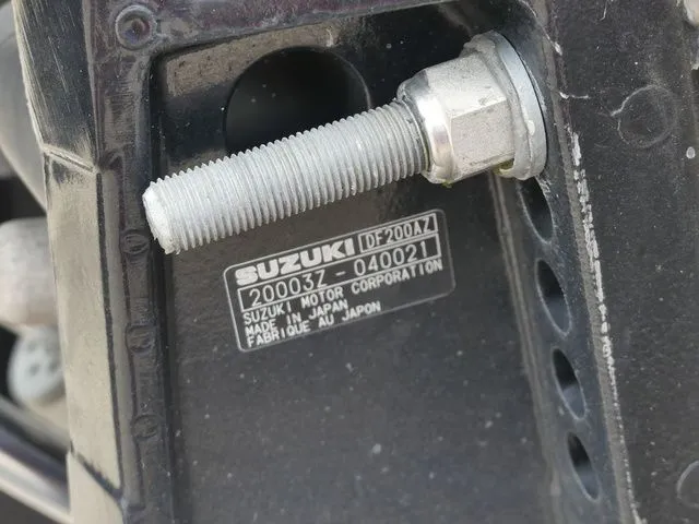 Slide: The Image of Avalon LSZ Windshield 24' 2019 - 11