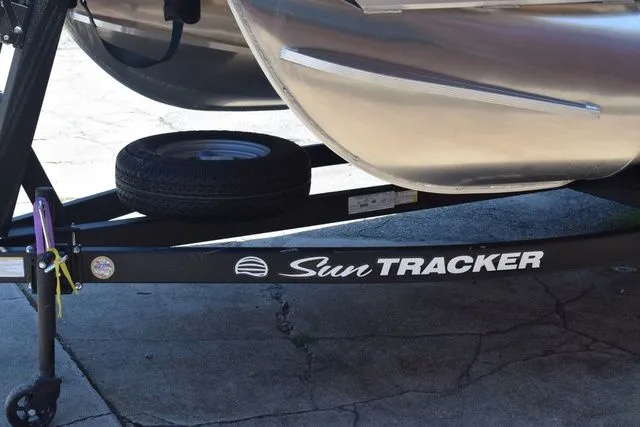 Slide: The Image of Sun Tracker 18 Party Barge 2026 - 16