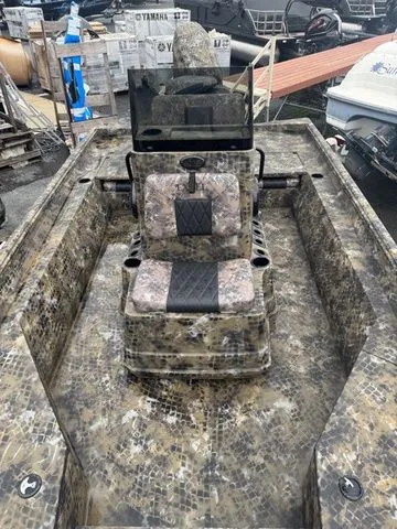 Slide: The Image of Excel 220 Bay Pro Elite 2026 - 4