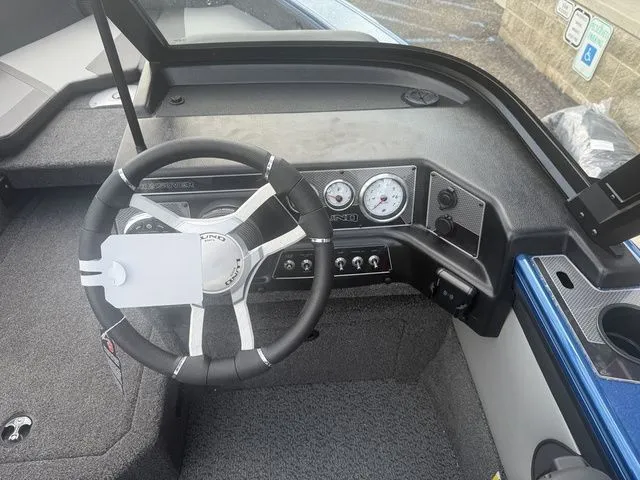 Slide: The Image of Lund 1875 Crossover XS 2026 - 18