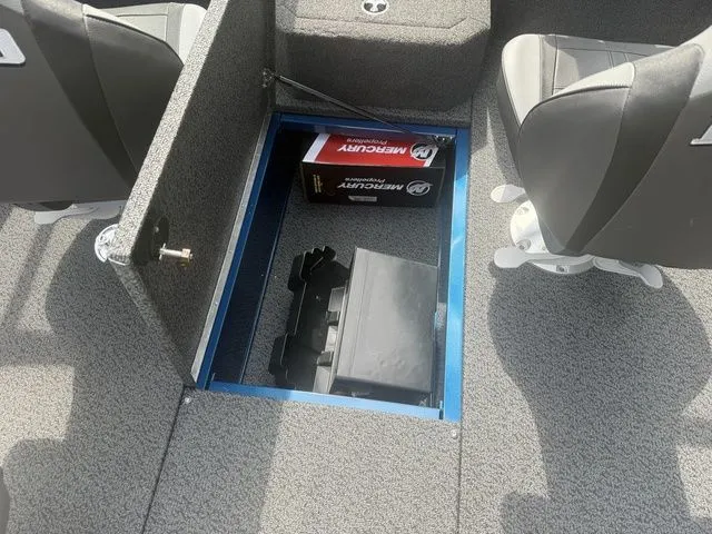 Slide: The Image of Lund 1875 Crossover XS 2026 - 27