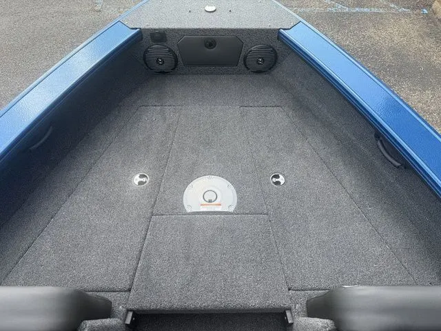 Slide: The Image of Lund 1875 Crossover XS 2026 - 29