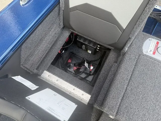 Slide: The Image of Lund 1875 Crossover XS 2026 - 9