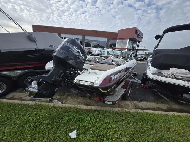 Slide: The Image of Triton SF19 2001 - 4