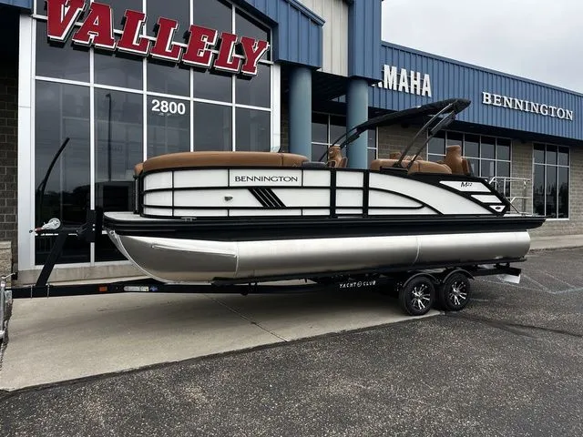 Slide: The Image of Bennington 22MS SPS Tri Toon Pontoon 2026 - 4