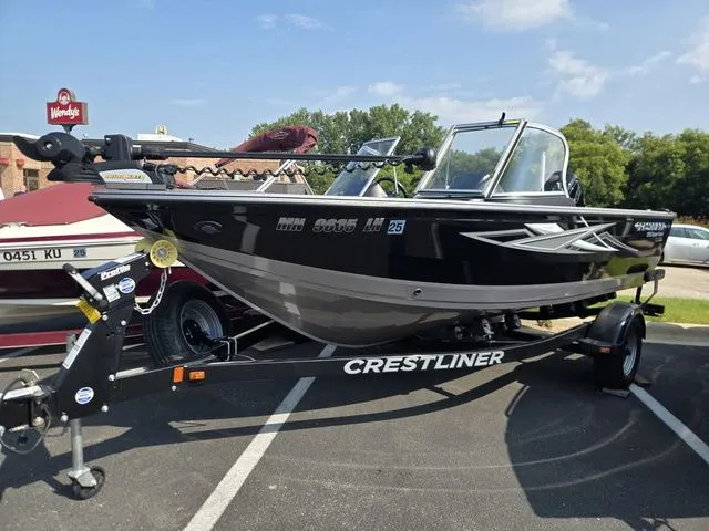 Slide: The Image of Crestliner 1750 Super Hawk 2017 - 1