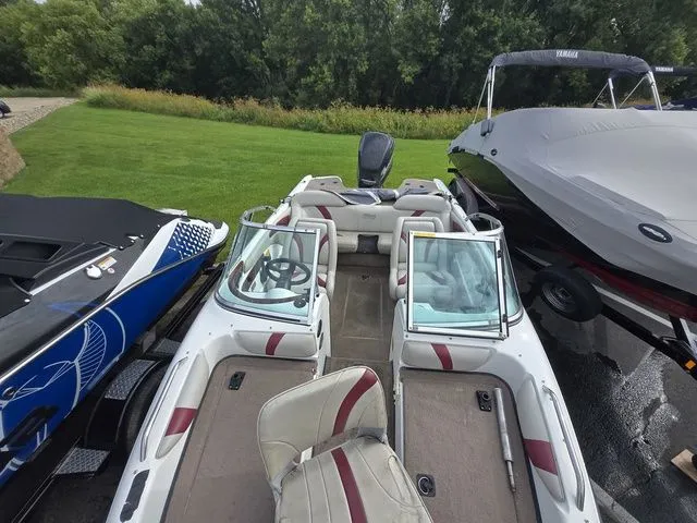 Slide: The Image of Triton SF19 2001 - 13