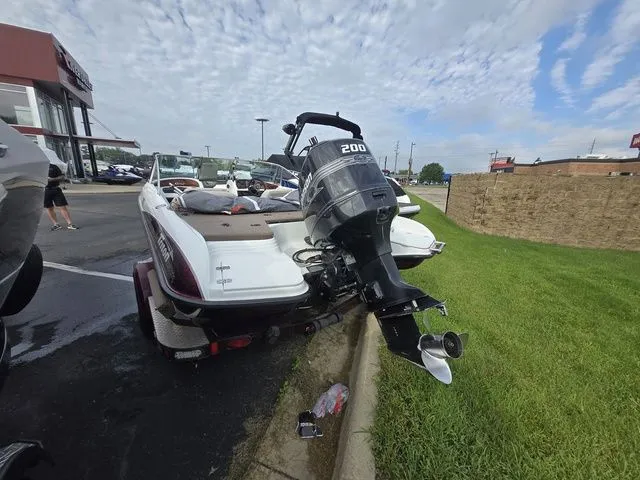 Slide: The Image of Triton SF19 2001 - 3