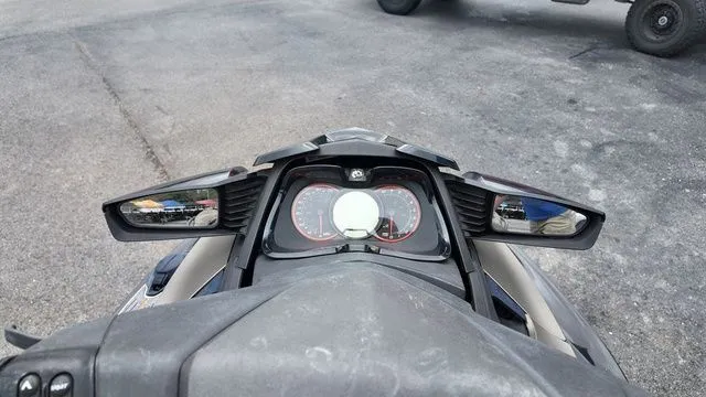 Slide: The Image of Sea-Doo GTX 2016 - 5