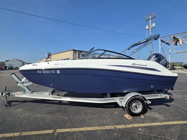 Slide: The Image of Hurricane SunDeck 191 OB 2022 - 1