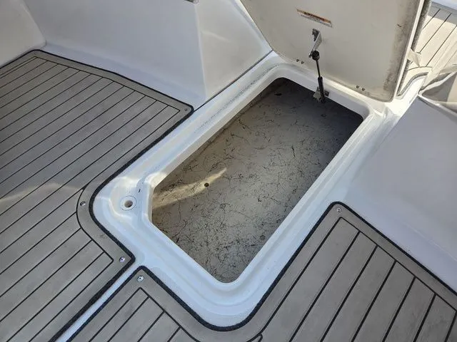 Slide: The Image of Hurricane SunDeck 191 OB 2022 - 25