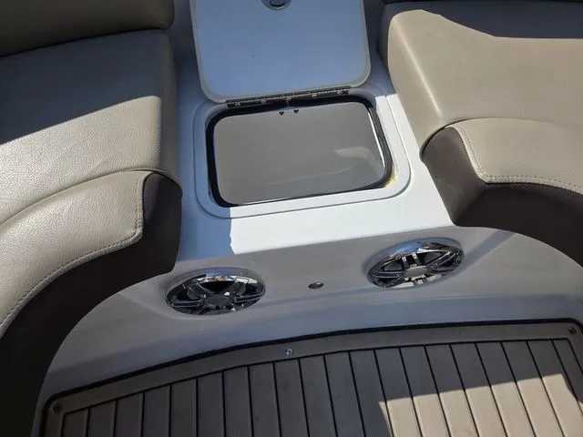 Slide: The Image of Hurricane SunDeck 191 OB 2022 - 29