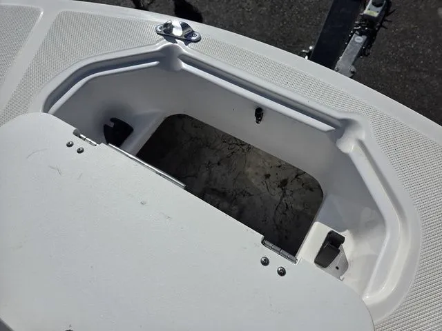 Slide: The Image of Hurricane SunDeck 191 OB 2022 - 31