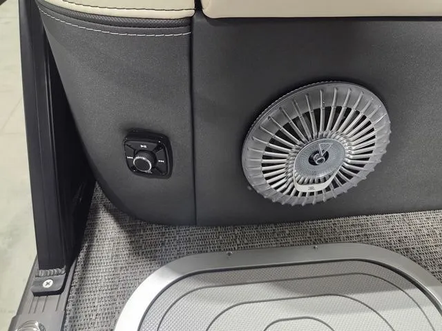 Slide: The Image of Barletta Lusso 25UC 2026 - 10