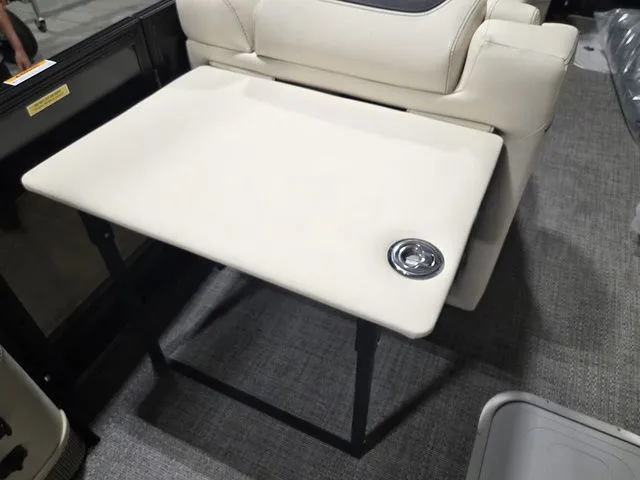 Slide: The Image of Barletta Lusso 25UC 2026 - 22