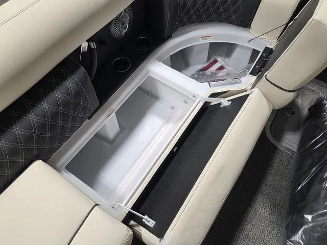 Slide: The Image of Barletta Lusso 25UC 2026 - 26