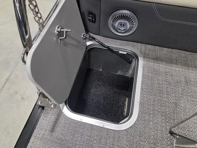 Slide: The Image of Barletta Lusso 25UC 2026 - 9