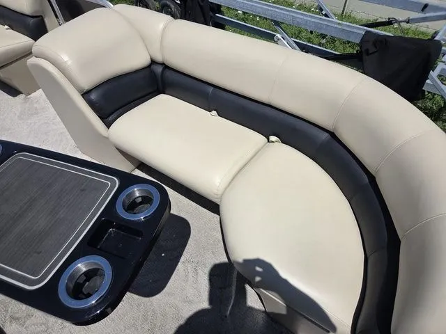 Slide: The Image of Excursion X-23 RF 2012 - 11