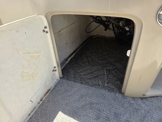 Slide: The Image of Excursion X-23 RF 2012 - 15