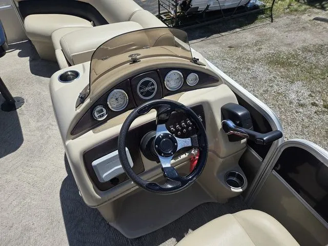 Slide: The Image of Excursion X-23 RF 2012 - 16