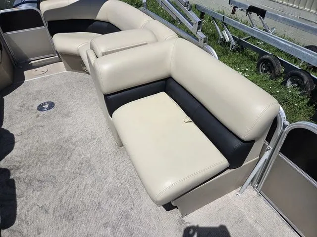 Slide: The Image of Excursion X-23 RF 2012 - 23