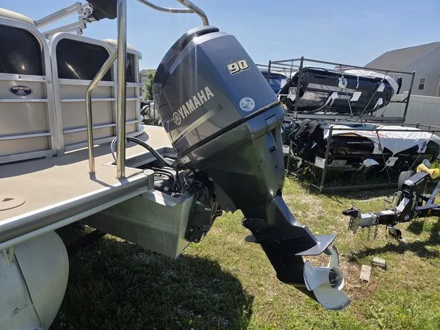 Slide: The Image of Excursion X-23 RF 2012 - 30