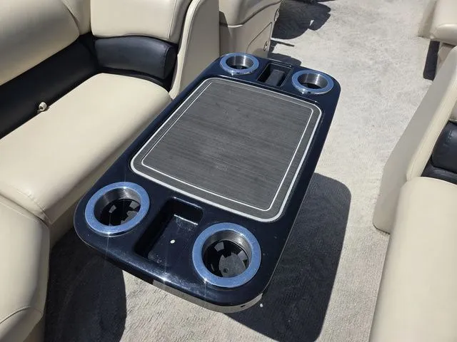 Slide: The Image of Excursion X-23 RF 2012 - 6