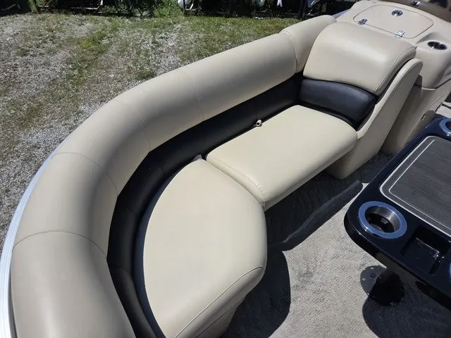 Slide: The Image of Excursion X-23 RF 2012 - 7