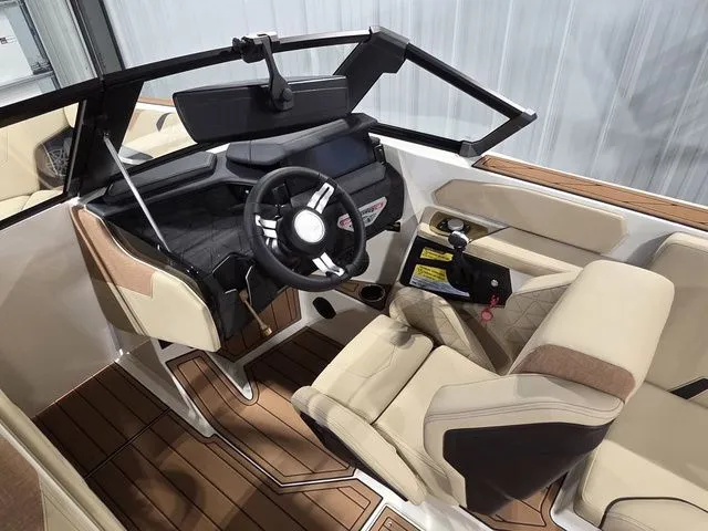 Slide: The Image of Nautique Super Air Nautique GS22 2026 - 18