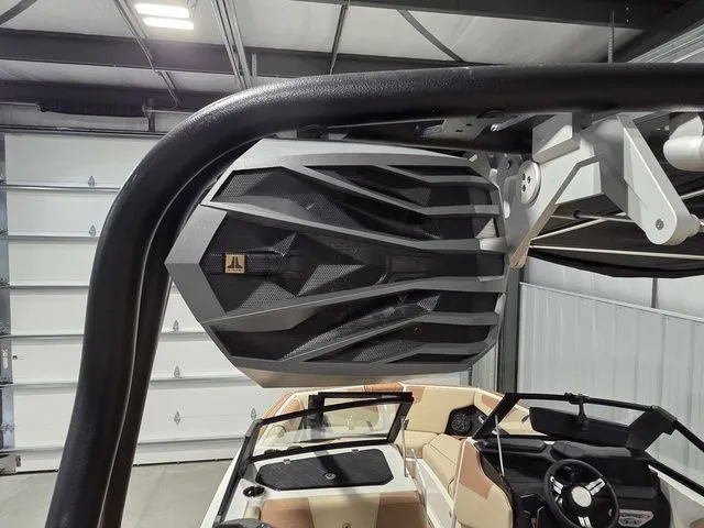 Slide: The Image of Nautique Super Air Nautique GS22 2026 - 29