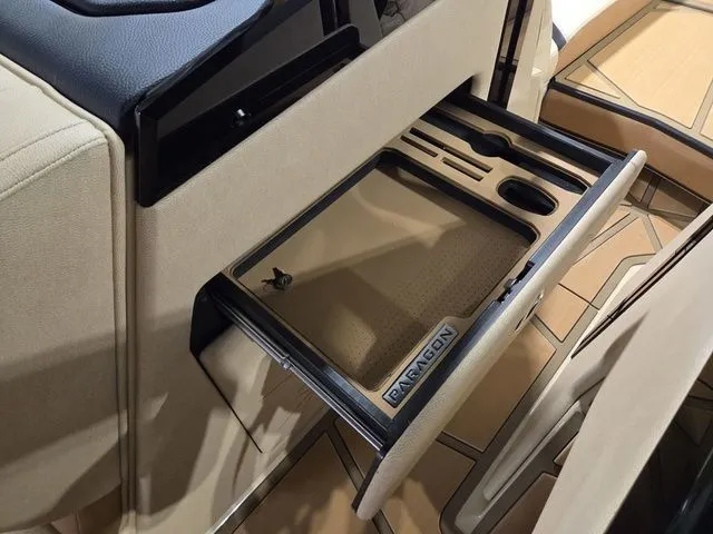 Slide: The Image of Nautique Super Air Nautique G25 Paragon 2026 - 38