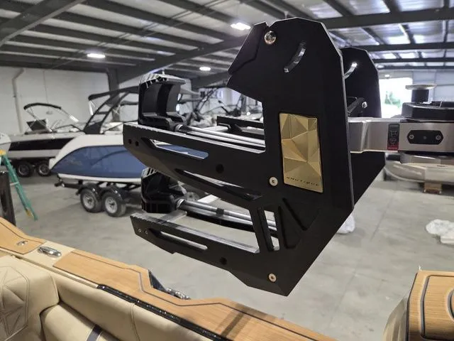 Slide: The Image of Nautique Super Air Nautique G25 Paragon 2026 - 51