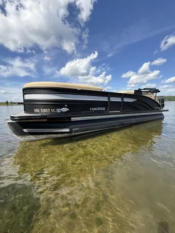 Slide: The Image of Harris 230 Sunliner SL W/ 2020 Floe VSD-6500 2023 - 2