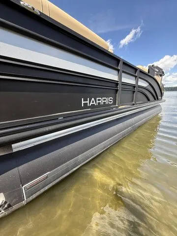 Slide: The Image of Harris 230 Sunliner SL W/ 2020 Floe VSD-6500 2023 - 3