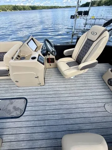 Slide: The Image of Harris 230 Sunliner SL W/ 2020 Floe VSD-6500 2023 - 37