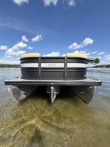 Slide: The Image of Harris 230 Sunliner SL W/ 2020 Floe VSD-6500 2023 - 4