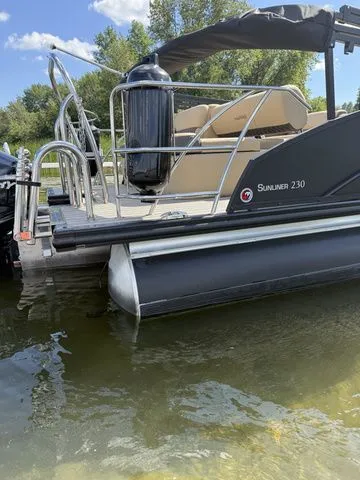 Slide: The Image of Harris 230 Sunliner SL W/ 2020 Floe VSD-6500 2023 - 6