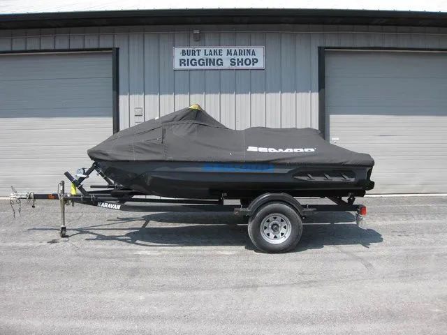 Slide: The Image of BRP GTX 155 SOUND SYSTEM 2018 - 6