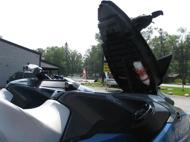 Slide: The Image of BRP GTX 230 SOUND SYSTEM 2018 - 10