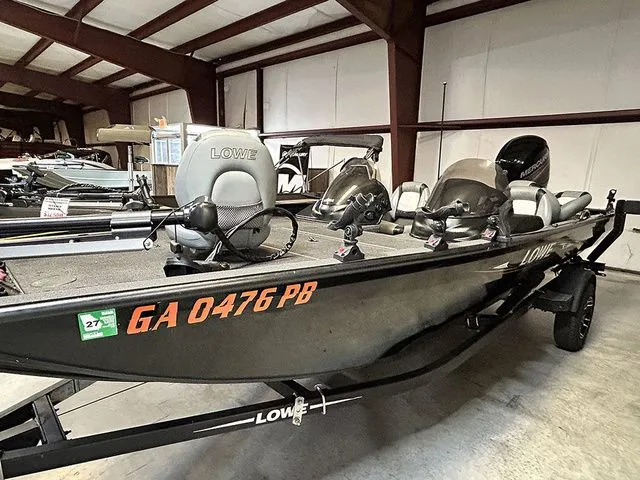 Slide: The Image of Lowe Stinger 195 Dc 2016 - 3