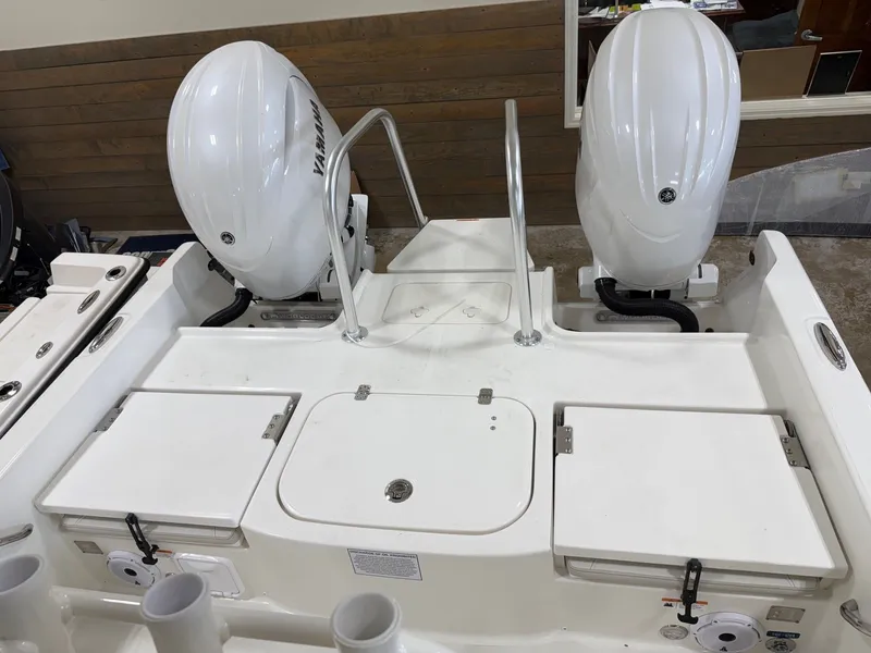 Slide: The Image of World Cat 235 CC 2025 - 7