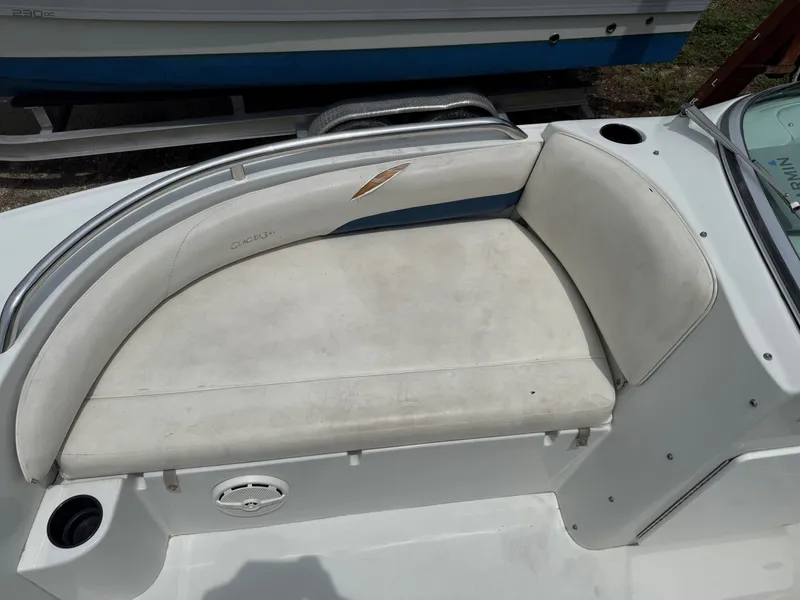 Slide: The Image of Glacier Bay 2240sx Renegade 2003 - 14