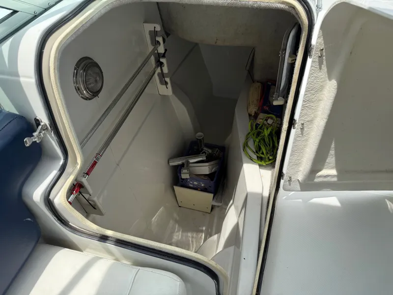 Slide: The Image of Glacier Bay 2240sx Renegade 2003 - 3