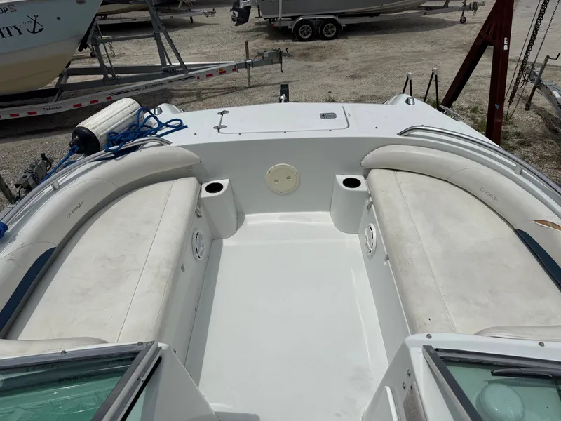 Slide: The Image of Glacier Bay 2240sx Renegade 2003 - 8